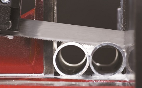 三沙锯切金属材料时出现卡带锯条原因以及处理方法？